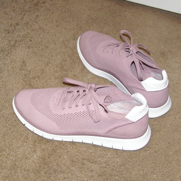 VIONIC size 8.5 Mauve leather sneakers - Picture 16 of 16